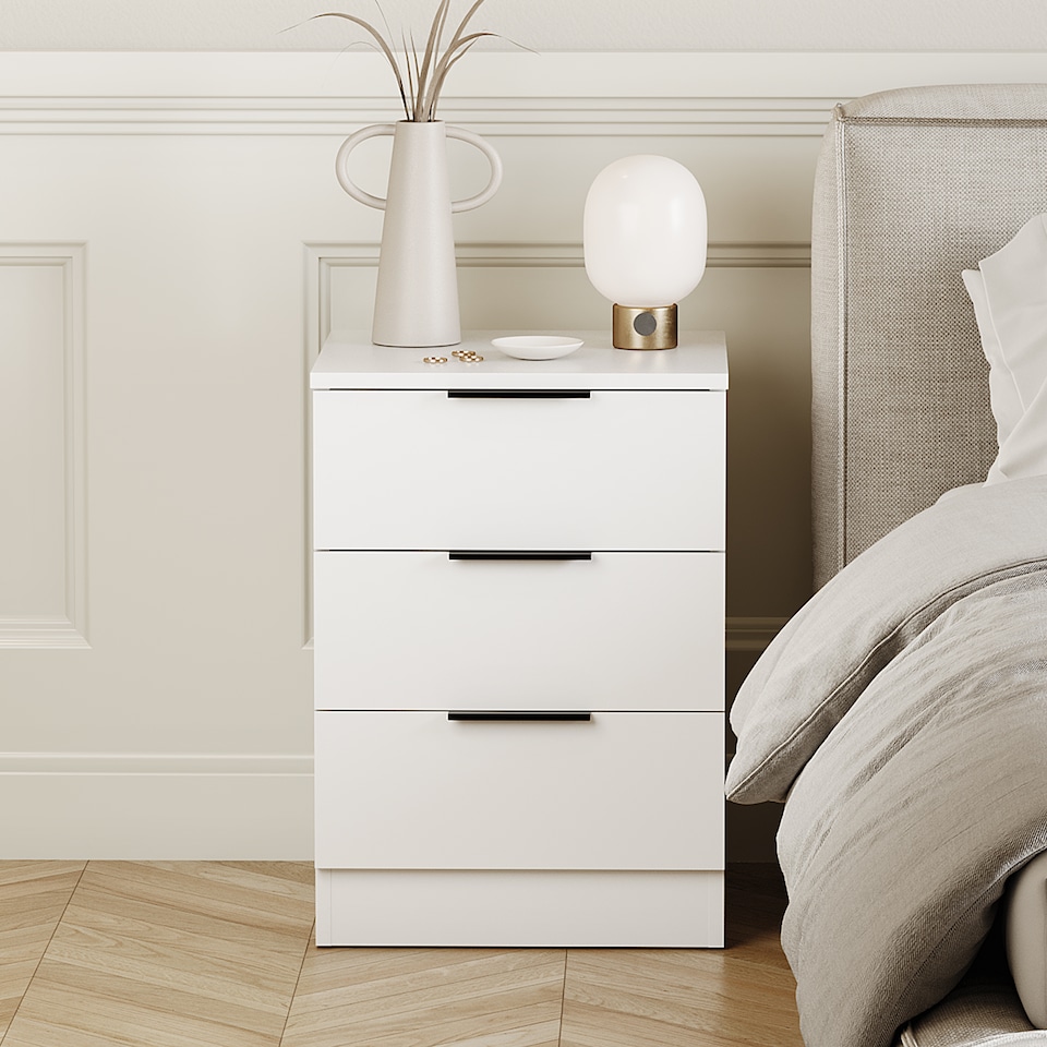image 1 of Vida Designs Trega 3 Drawer Bedside Chest Bedroom Storage Unit, (H) 50cm x (W) 39cm x (D) 28cm, White