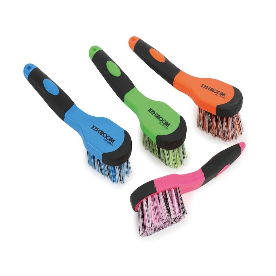 image 1 of Shires Ezi-Groom Grip Bucket Brush Black | Size: One Size
Colour: Black