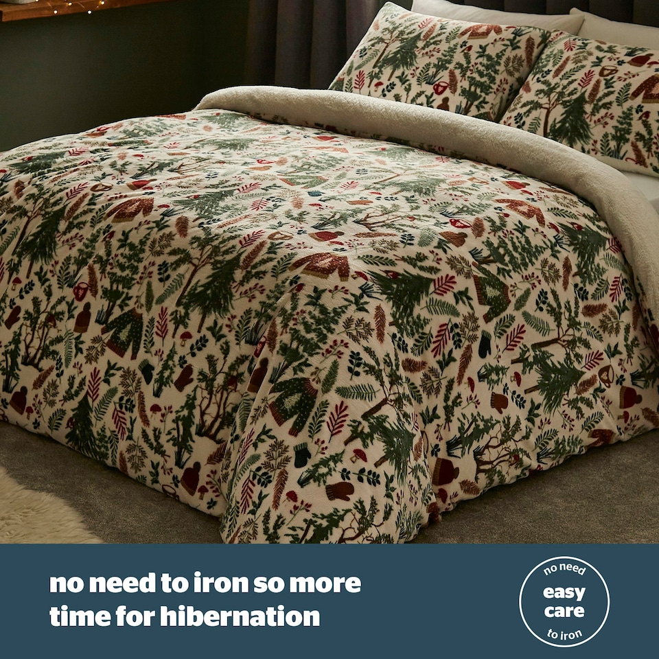 image 1 of Silentnight Winter Wonderland Teddy Fleece Duvet Set, Single, Supersoft Cosy Duvet Cover with Pillowcase Included