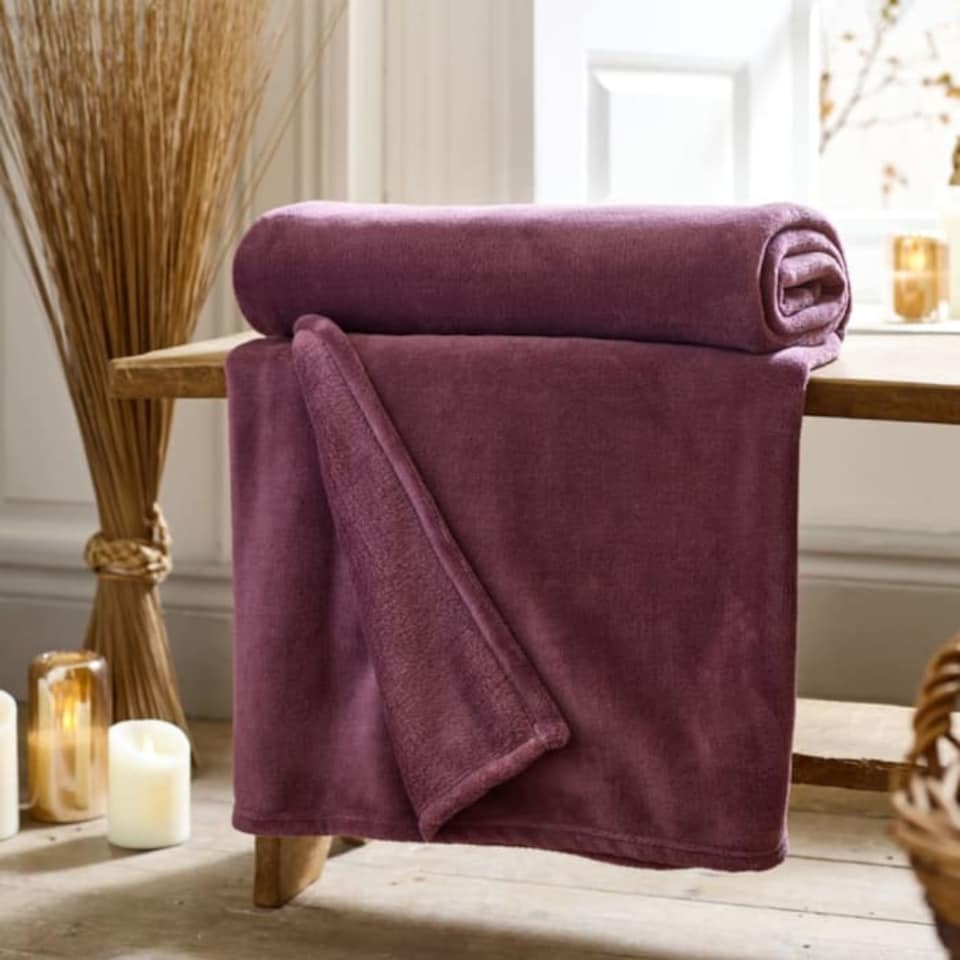 image 1 of Snuggle Touch Supersoft Fleece Throw Blanket