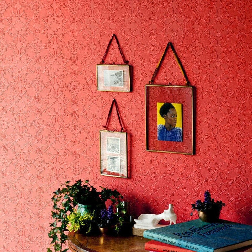 image 1 of Anaglypta Maxwell Vinyl Textured Wallpaper - White - 10m x 52cm White