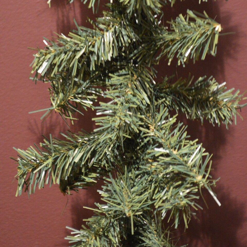 image 1 of Pack of 4 x 2.7m (9ft) x 20cm Canadian Pine Christmas Garland Plain Green