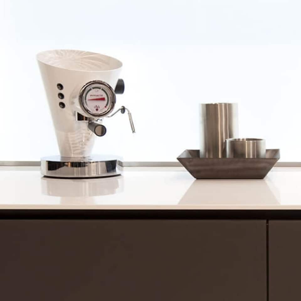 image 1 of Bugatti Diva Coffee Machine - Cream