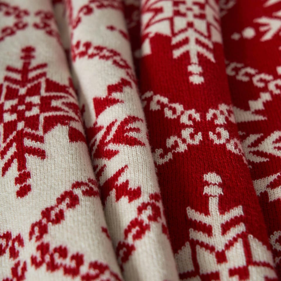image 1 of Christmas Traditional Snow Flake Reversible Throw, Red