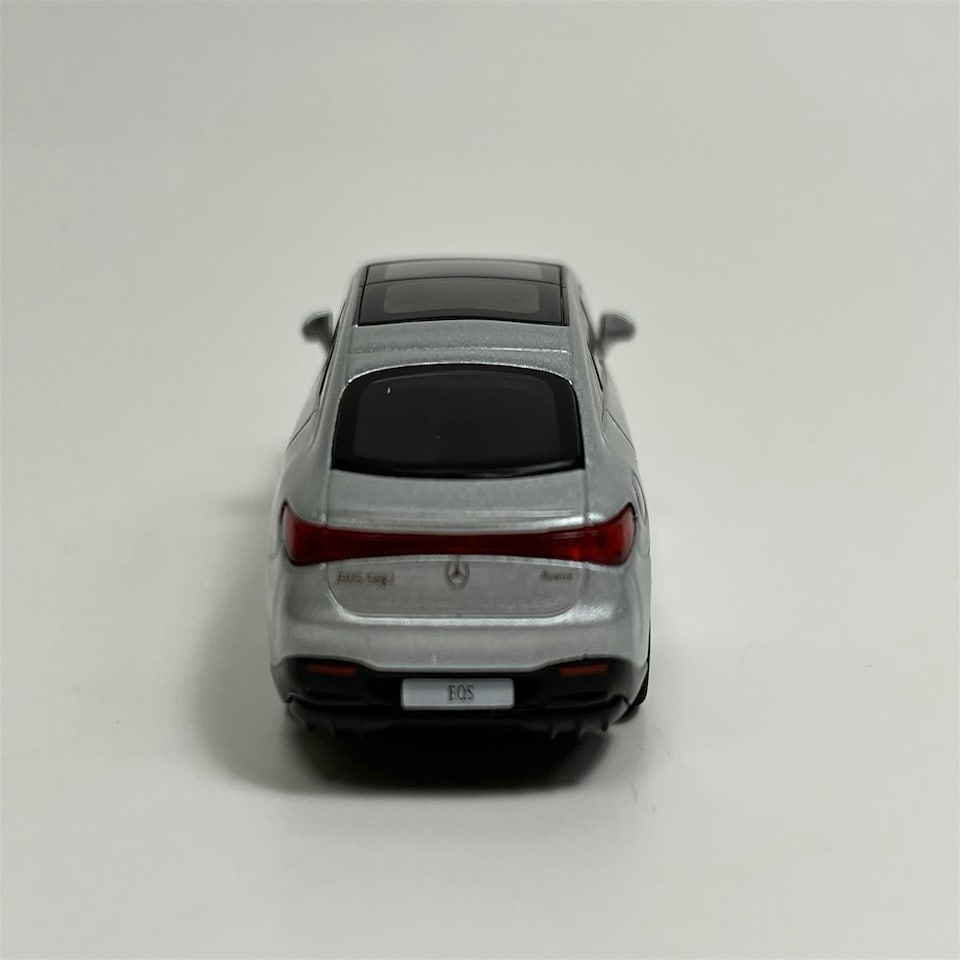 image 1 of Mercedes Benz EQS 580 4MATIC Silver Metallic RHD 1:64 Scale Mini GT MGT00508R