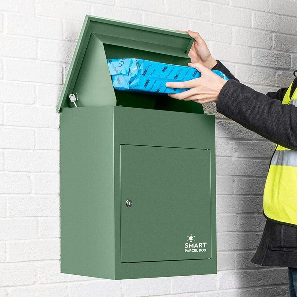 image 1 of SMART PARCEL BOX® Medium Front Access Green