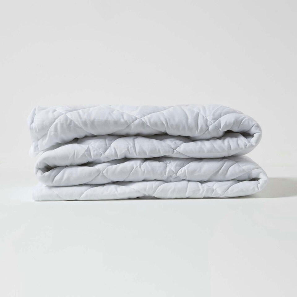 image 1 of Homescapes Quilted Waterproof Mattress Protector - Super King Size | White | Super King