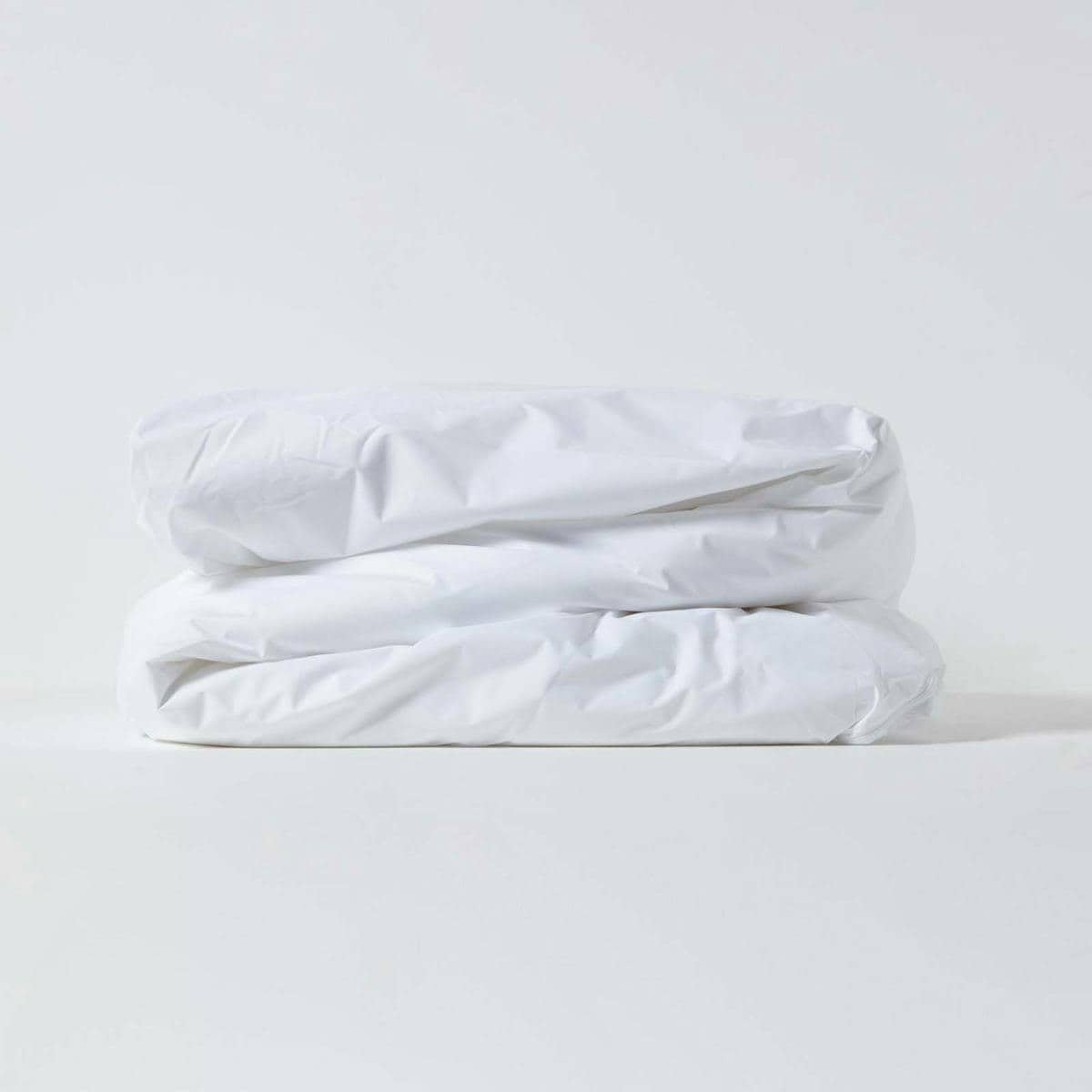 Homescapes Waterproof Duvet Protector - Single White | Single