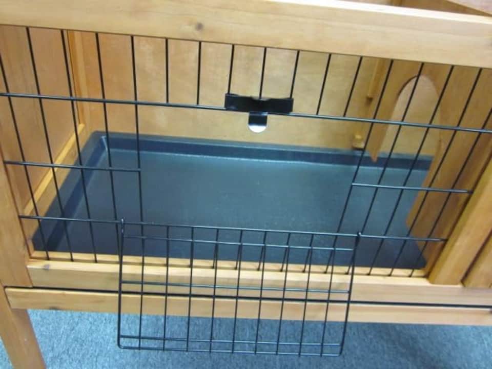 image 1 of Actiaspet 3ft Wooden Rabbit Guinea Pig Hutch (Wood, Single Tier - 3ft)