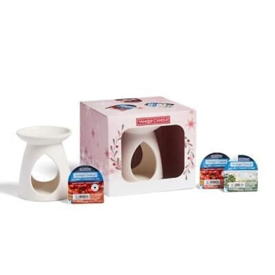image 1 of Yankee Candle Wax Melt Warmer Gift Set Ceramic Wax Melt Burner + 3 x 28g Wax Melts (Snow Globe Wonderland, Snowflake Kisses and Peppermint Pinwheels)