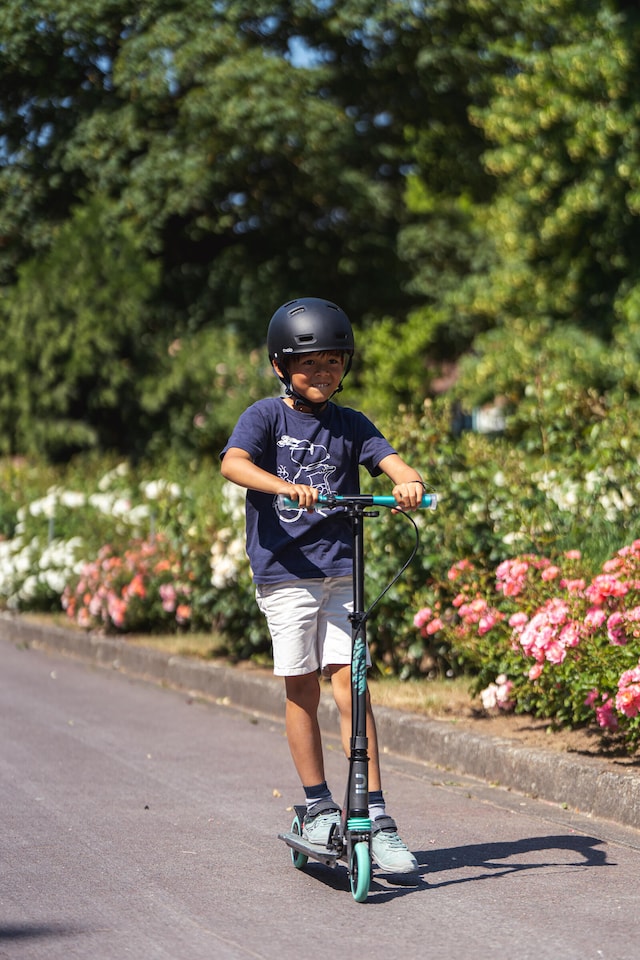 image 1 of Decathlon Kids' Scooter with Handlebar Brake and Suspension Mid 5 - Grey/Green