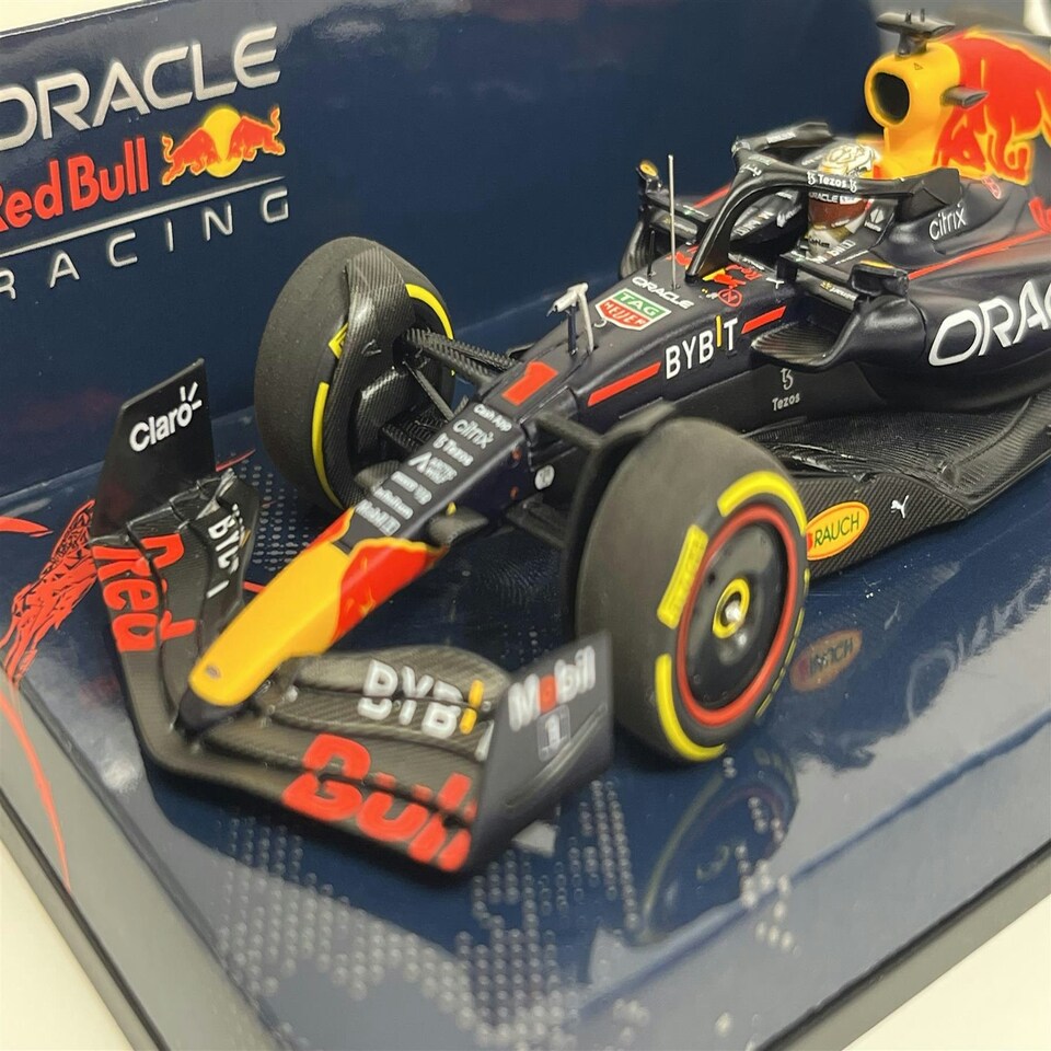 image 1 of Max Verstappen Red Bull Racing RB18 Winner Saudi Arabian GP 2022 1:43 Minichamps 417220101