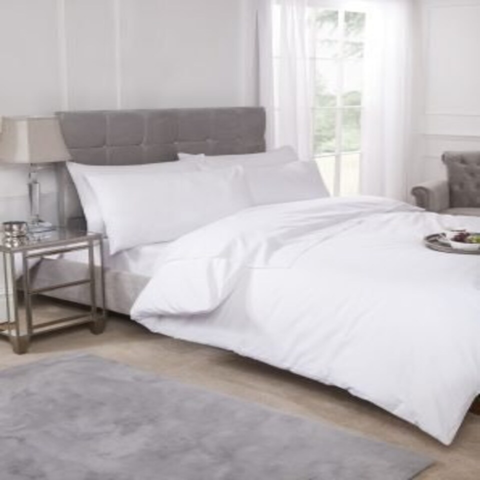 image 1 of Percale Duvet Set Double Bed White