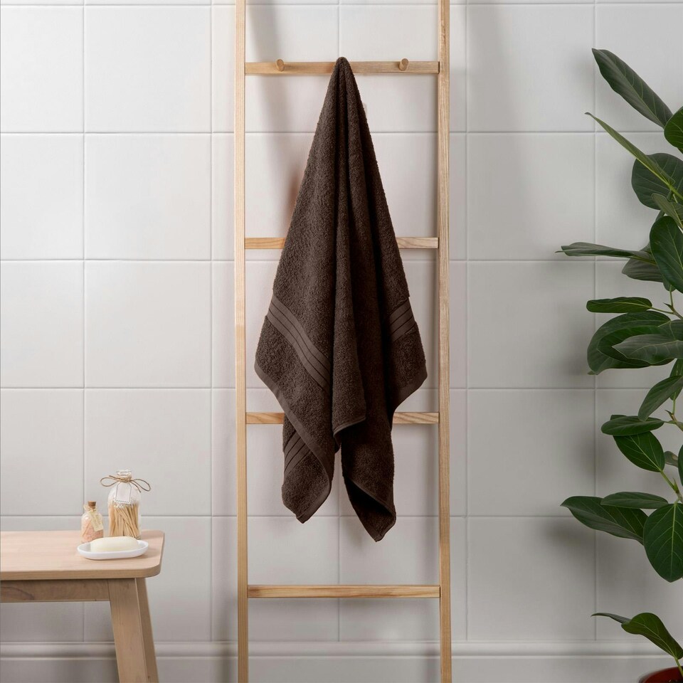 image 1 of OHS 4 x Soft Luxury 100% Cotton 500GSM Bathroom Bath Towels, 70x115cm - Chocolate
