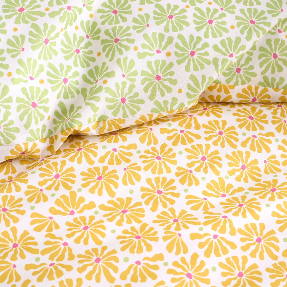 image 1 of Fusion Retro Daisy Floral Duvet Cover Set Yellow