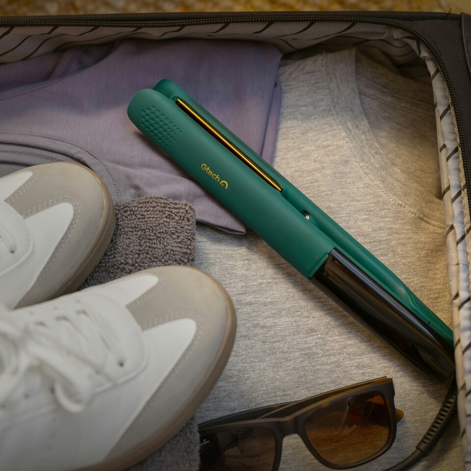 image 1 of Gtech StyleOnic Turbo ION Compact Straighteners (Teal)