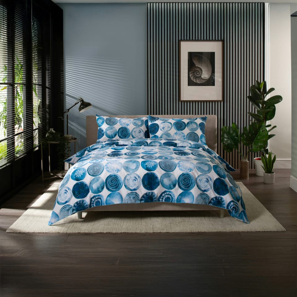 image 1 of Shells 100% Cotton Blue Duvet Cover Set with Piped finish and Printed Fabric Bag Blue | White | King