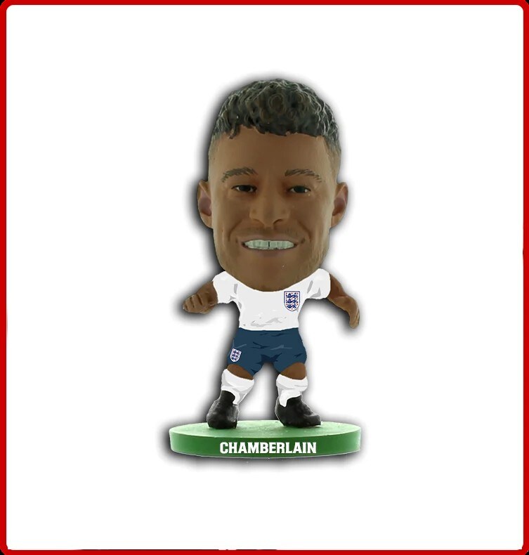 Soccerstarz England Alex Oxlade Chamberlain (NEW SCULPT) (2022 Version) Figure