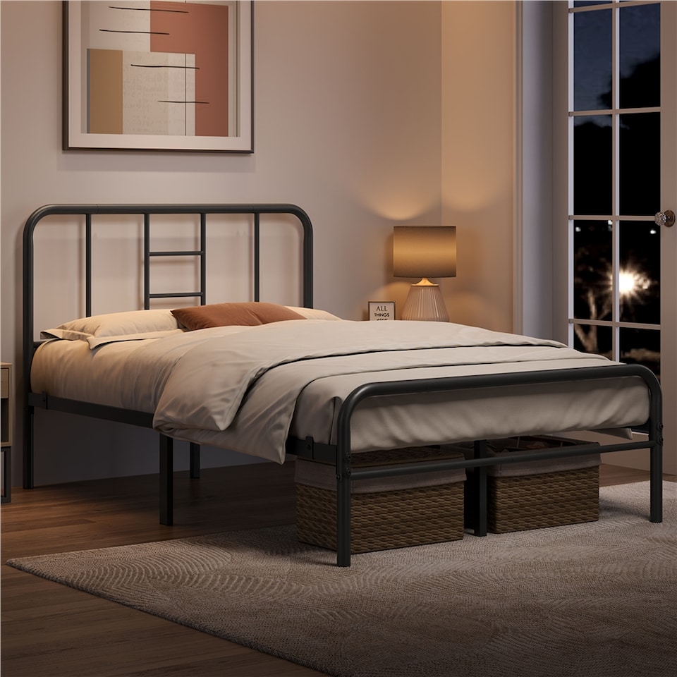 image 1 of Yaheetech Romantic 4ft6 Double Metal-Framed Bed with High Headboard Black