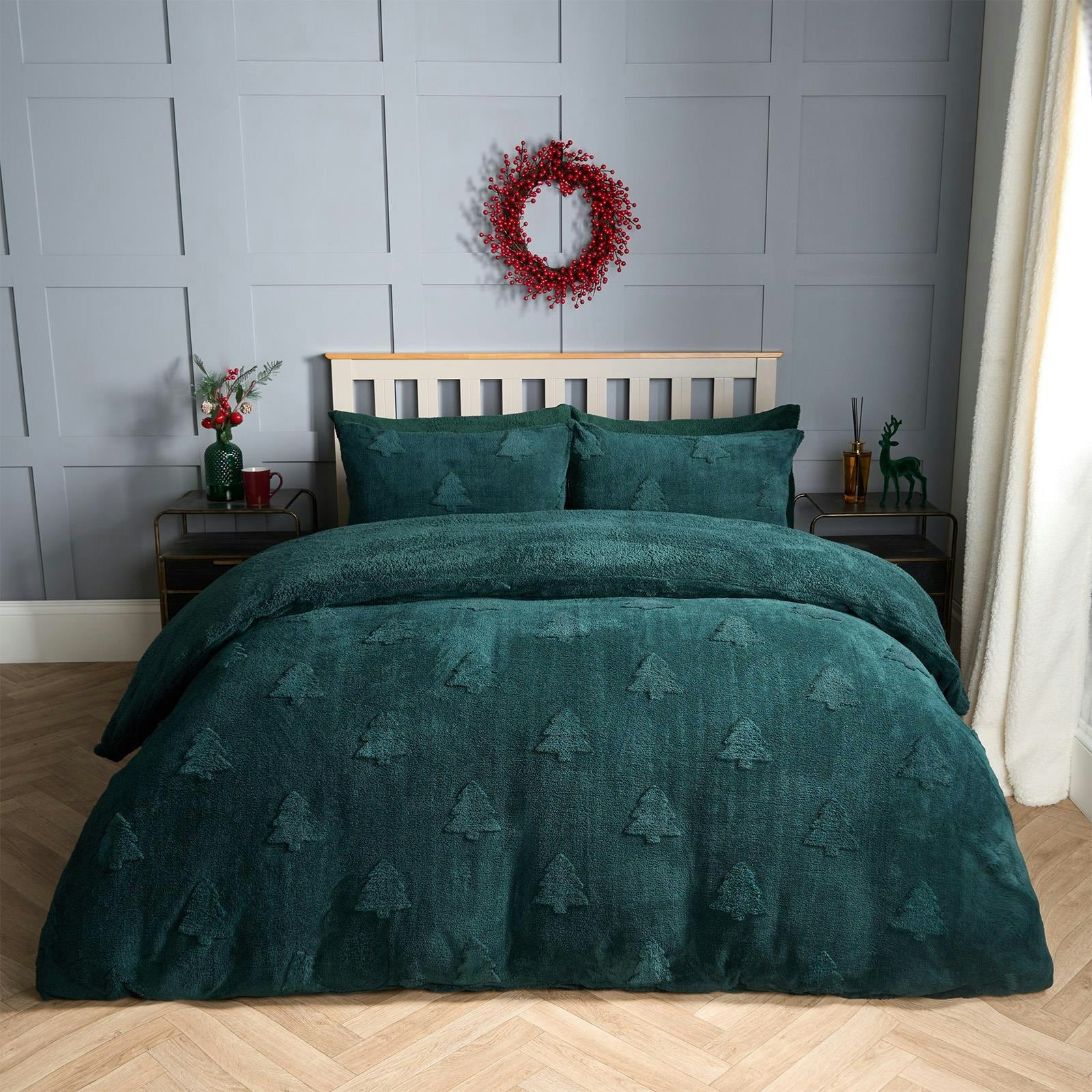 OHS Fleece Duvet Cover Winter Xmas Tree Quilt Pillowcase Bedding Set Supersoft Warm in Green | Size: Double