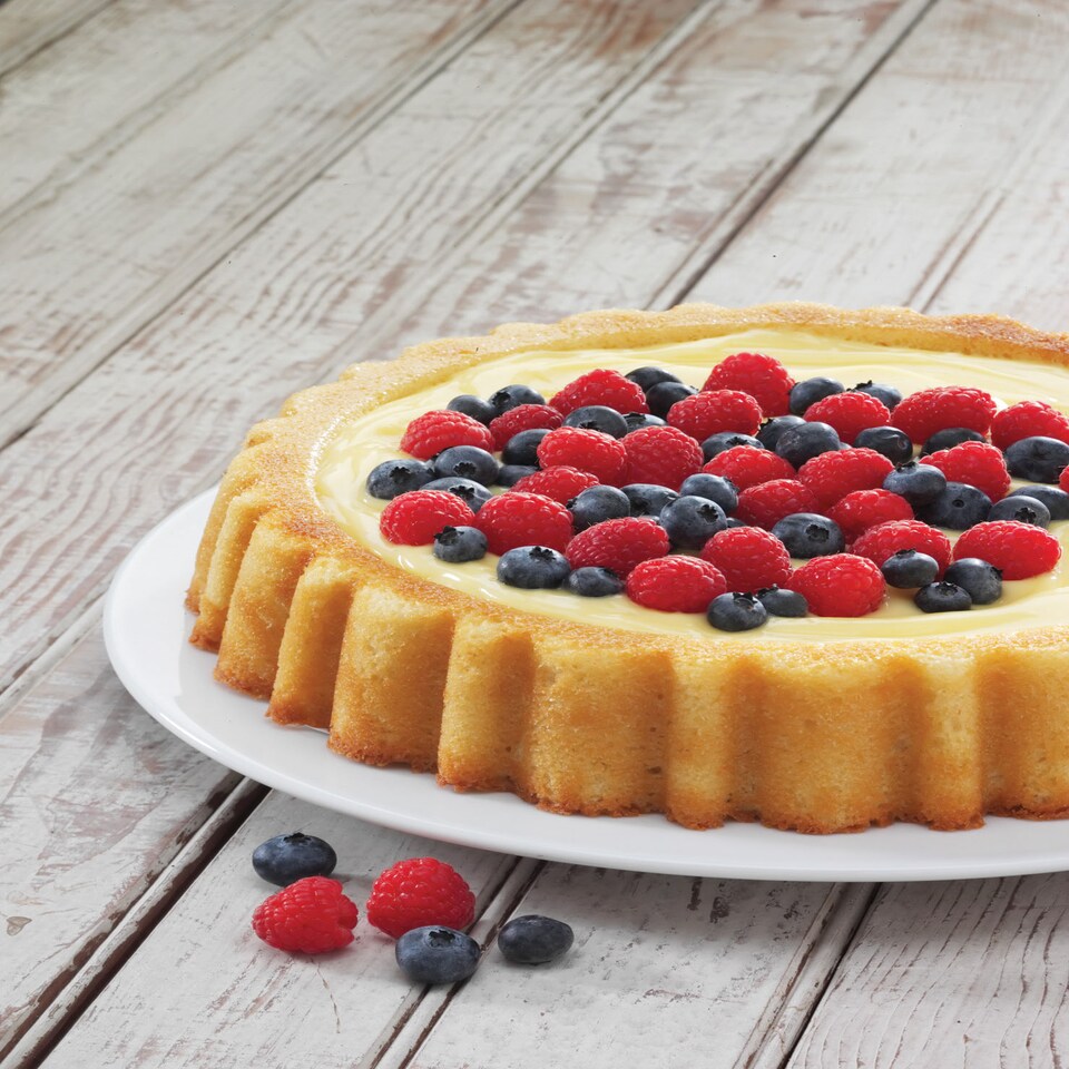 image 1 of Chicago Metallic Fluted Flan Tin – 27 cm | Grey | ONE SIZE