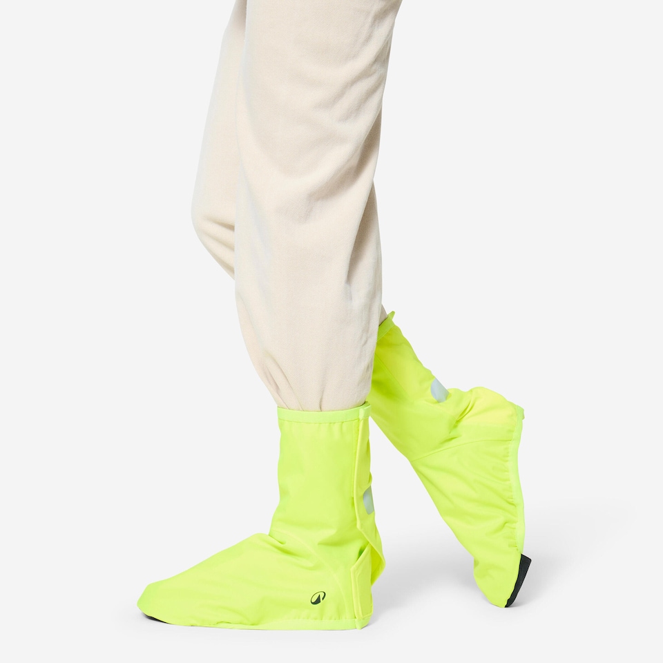 image 1 of Decathlon 920 Waterproof City Cycling Shoe Cover