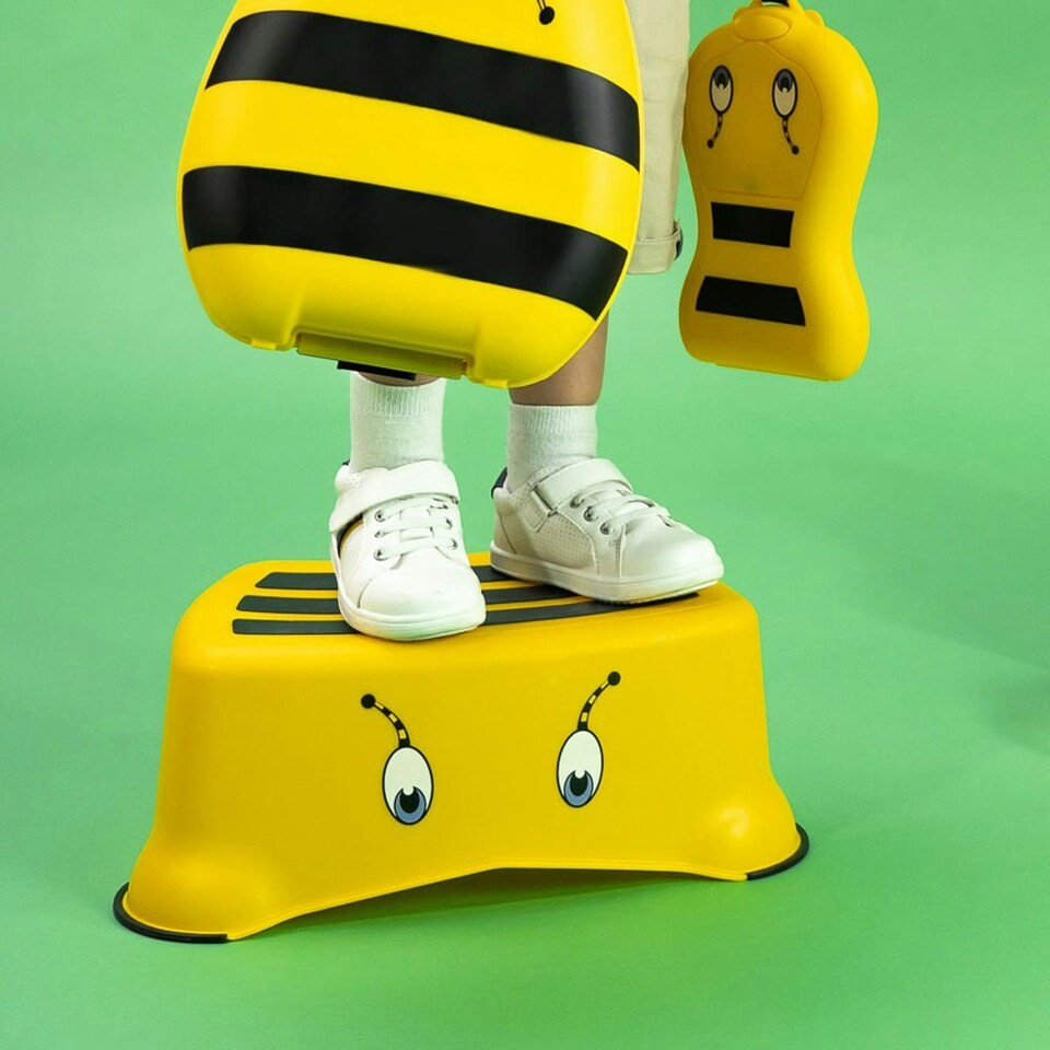 image 1 of Bumblebee My Little Step Stool