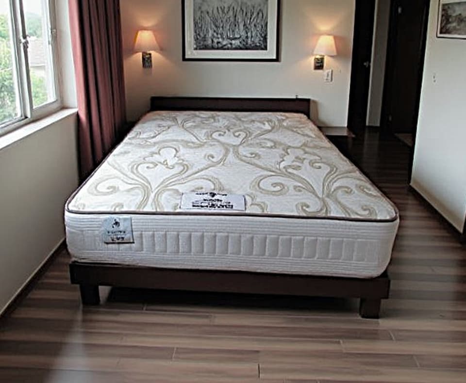 image 1 of Serenity Reflex Hybrid Support Pocket Sprung Mattress