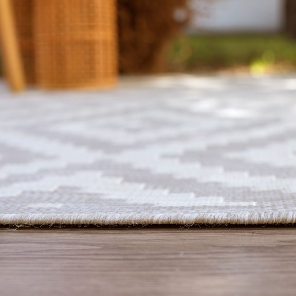image 1 of The Rugs Outdoor Indoor Diamond Garden Patio Rug Weather Resistant Jet Washable | 100