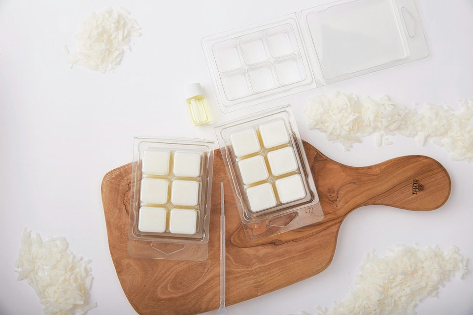 image 1 of House of Crafts Soy Wax Melts, Beige, Single Craft Kit