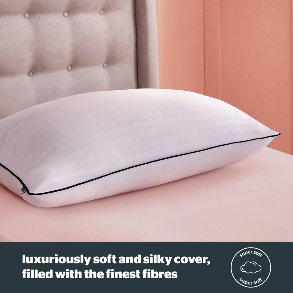 image 1 of Silentnight Hotel Collection King Bed Pillow Luxury Soft Cover