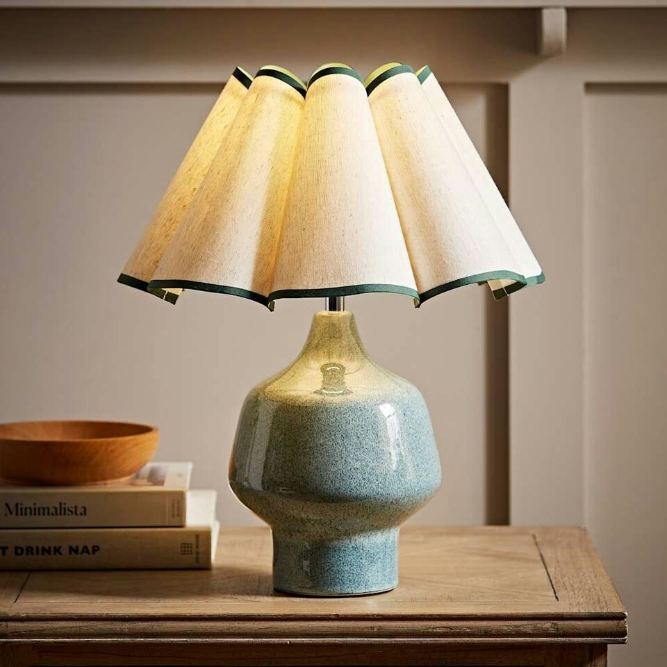 image 1 of ValueLights Jamie Green Ceramic Table Lamp with Green Scallop Tapered Shade | Green