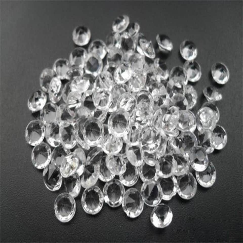 image 1 of 5000 Clear Diamond Confetti