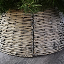 48/70cm Samuel Alexander KD Willow Christmas Tree Skirt Wicker Rattan- Large Natural