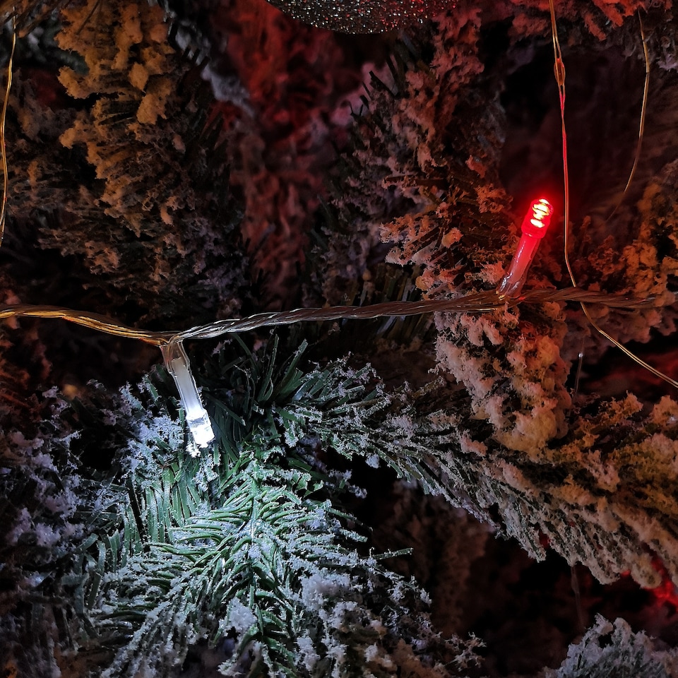 image 1 of 200 LED 16m Christmas Outdoor Function Lights Timer Clear Cable in Red & White