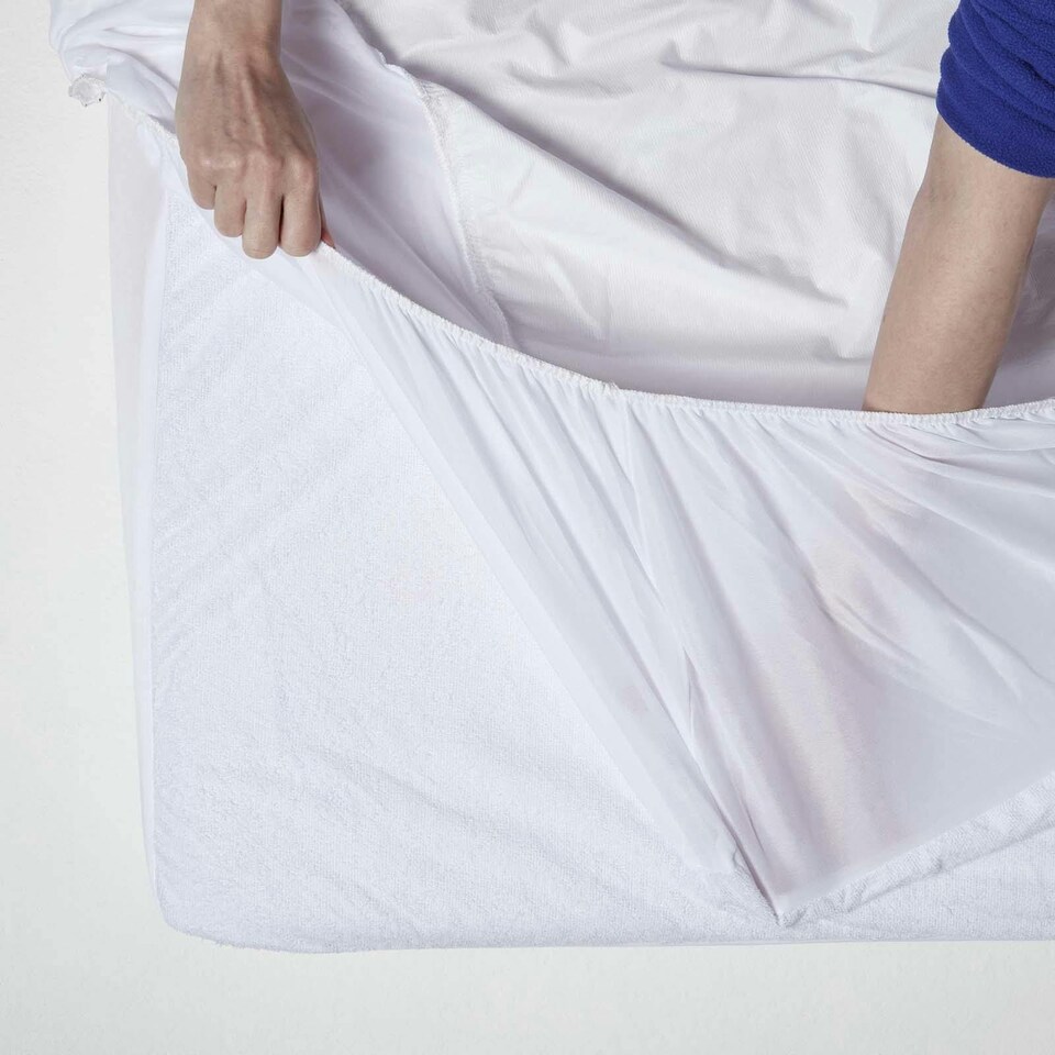 image 1 of Homescapes Terry Towelling Waterproof Mattress Protector - Small Double | White | Small Double