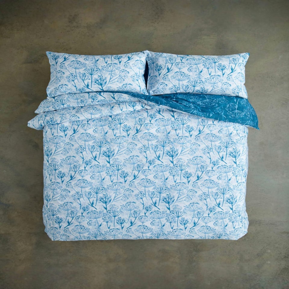 image 1 of Cow Parsley Botanical Print Duvet Cover Set – Cotton Rich 200 Thread Count Soft Bedding Blue | Super King