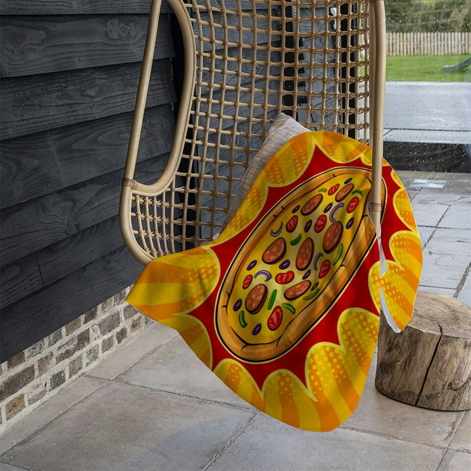 image 1 of Round pizza pop art retro (Blanket)