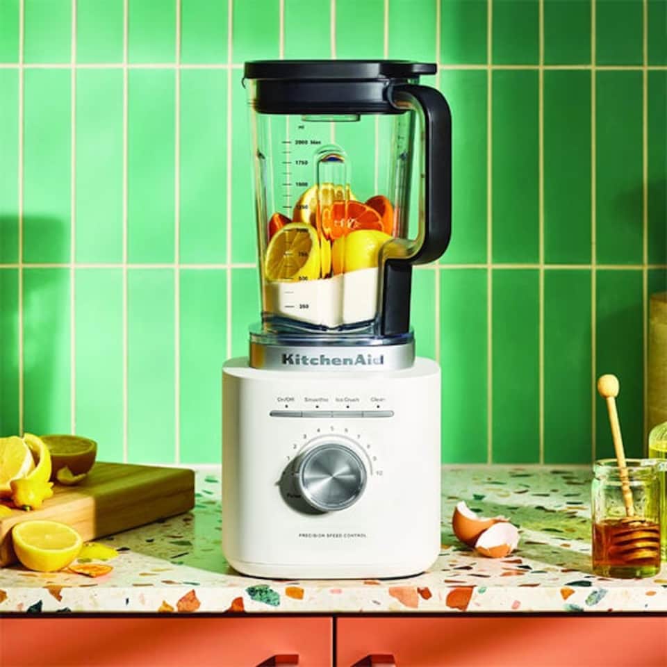 image 1 of KitchenAid Pure Power Porcelain K200 Blender