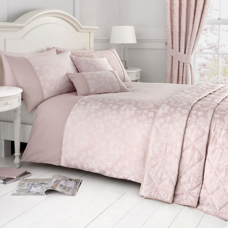 image 1 of D & D Blossom Bedspread Blush