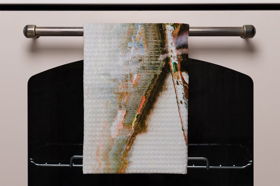 image 1 of BIG BEN IN THE MIST (Kitchen Towel)