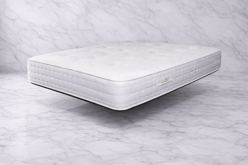 image 1 of Silk 2000 Pocket Sprung 5ft King size Mattress