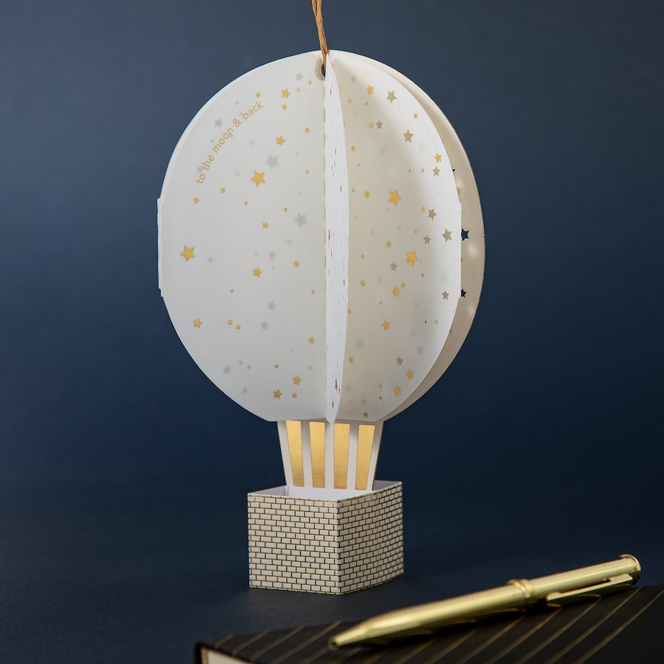 Paper Fable Hallmark Hall And Co Premium Card - 3D Pop-Up Hot Air Balloon- Paper ...