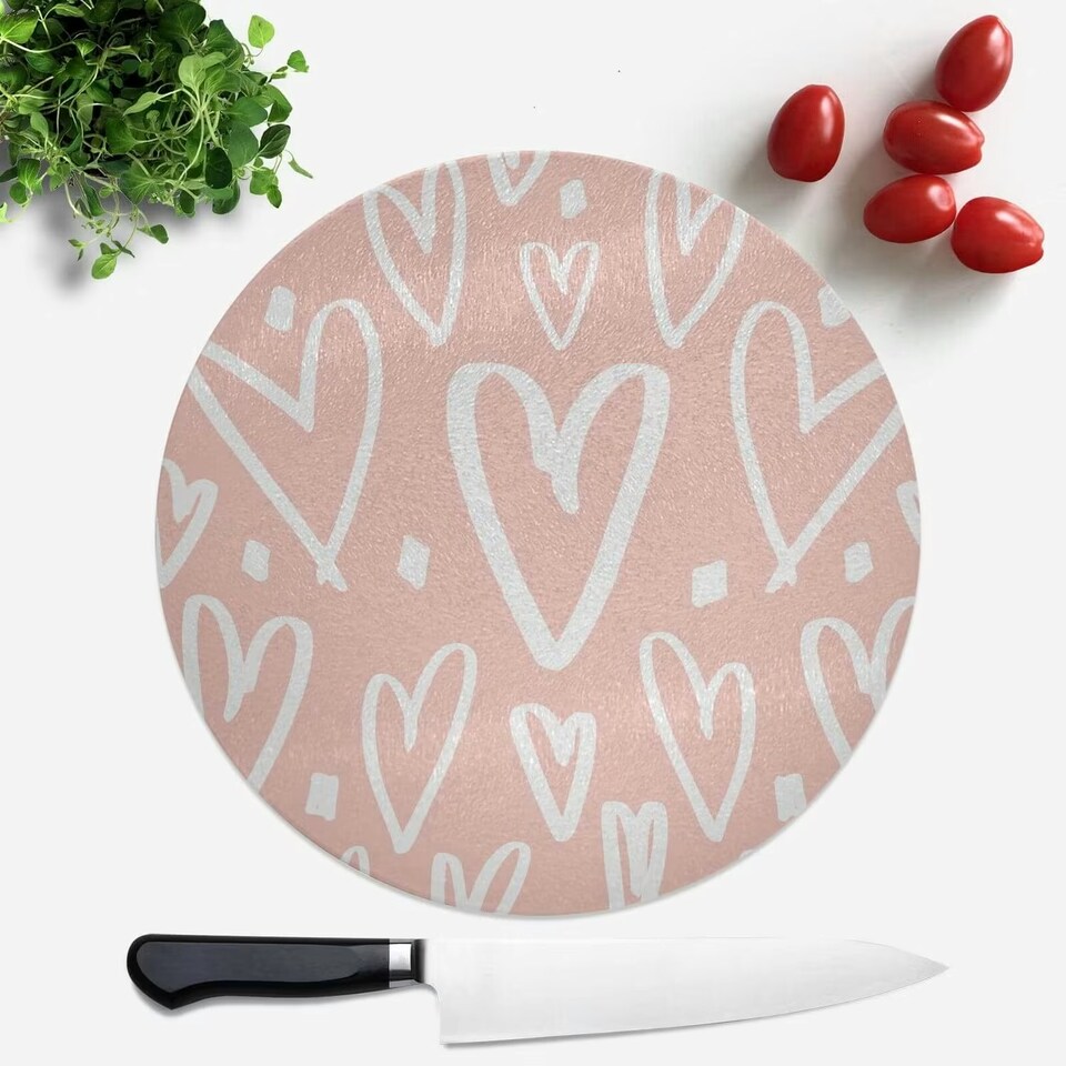 image 1 of Pink And White Heart Pattern Round Chopping Board N/A