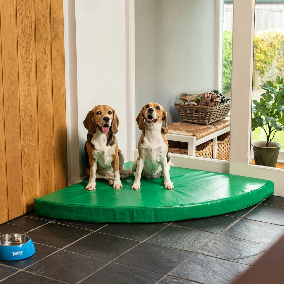 image 1 of Corner Dog Bed - Bunty Outback, Hard-Wearing Dog Beds Red | M