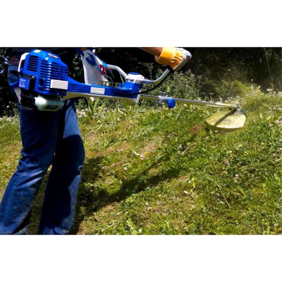 image 1 of Hyundai 50.8cc Petrol Grass Trimmer Brushcutter Strimmer Cow Horn Handlles 45cm Cutting Width HYBC5080AV