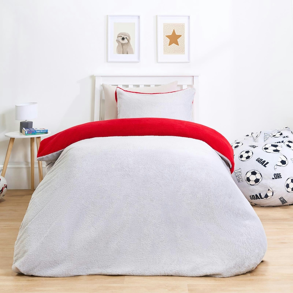 image 1 of OHS Luxury Teddy Fleece Reversible Duvet Cover and Pillowcase Bedding Set Multi | Red/Grey | Double