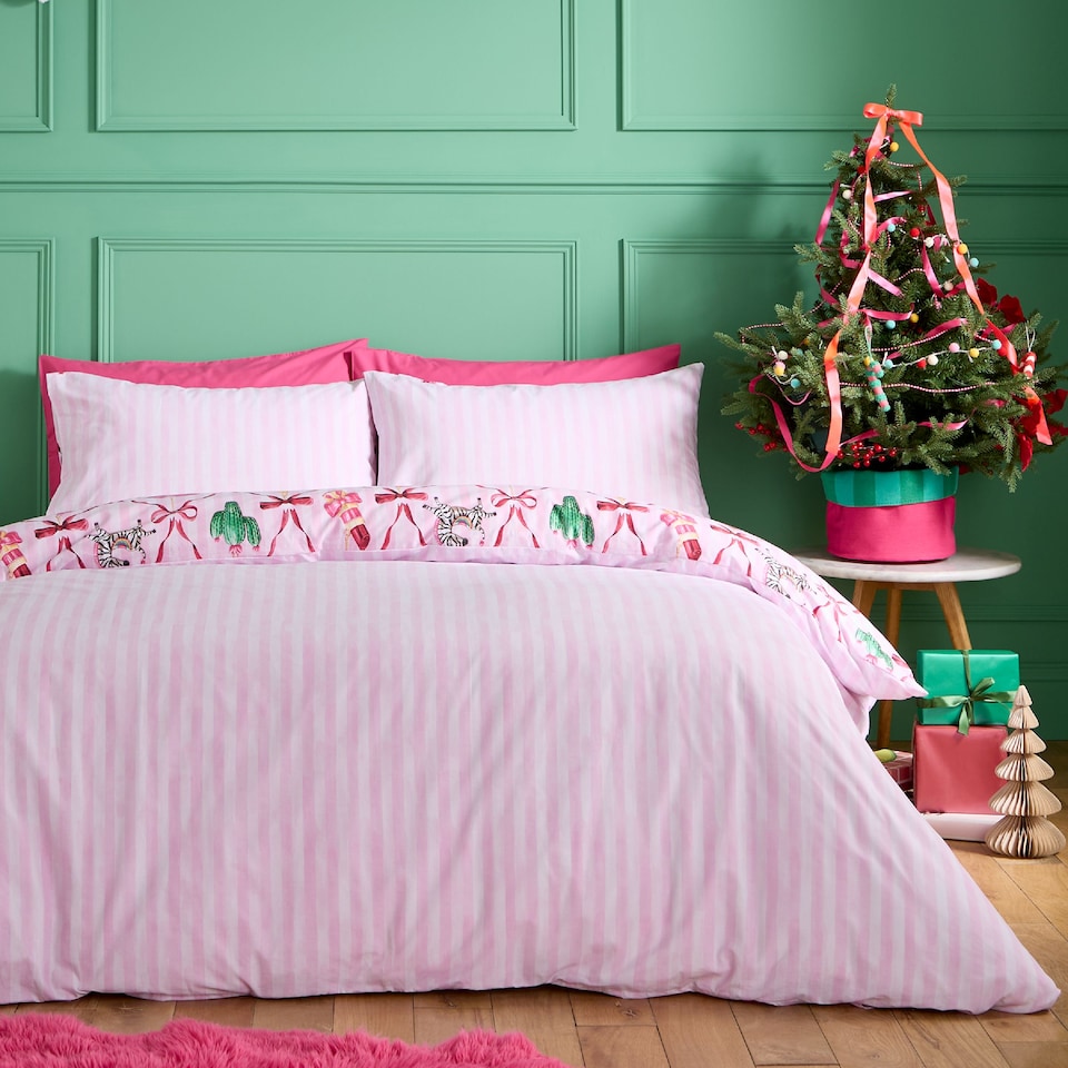 image 1 of Catherine Lansfield Christmas Kitsch Reversible Duvet Cover Set