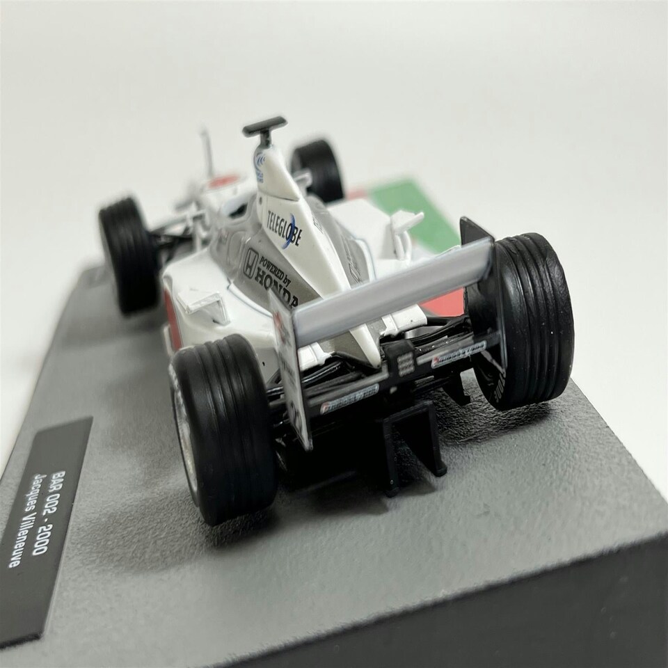 image 1 of Jacques Villeneuve Bar 002 2000 1:43 Scale F1 Collection