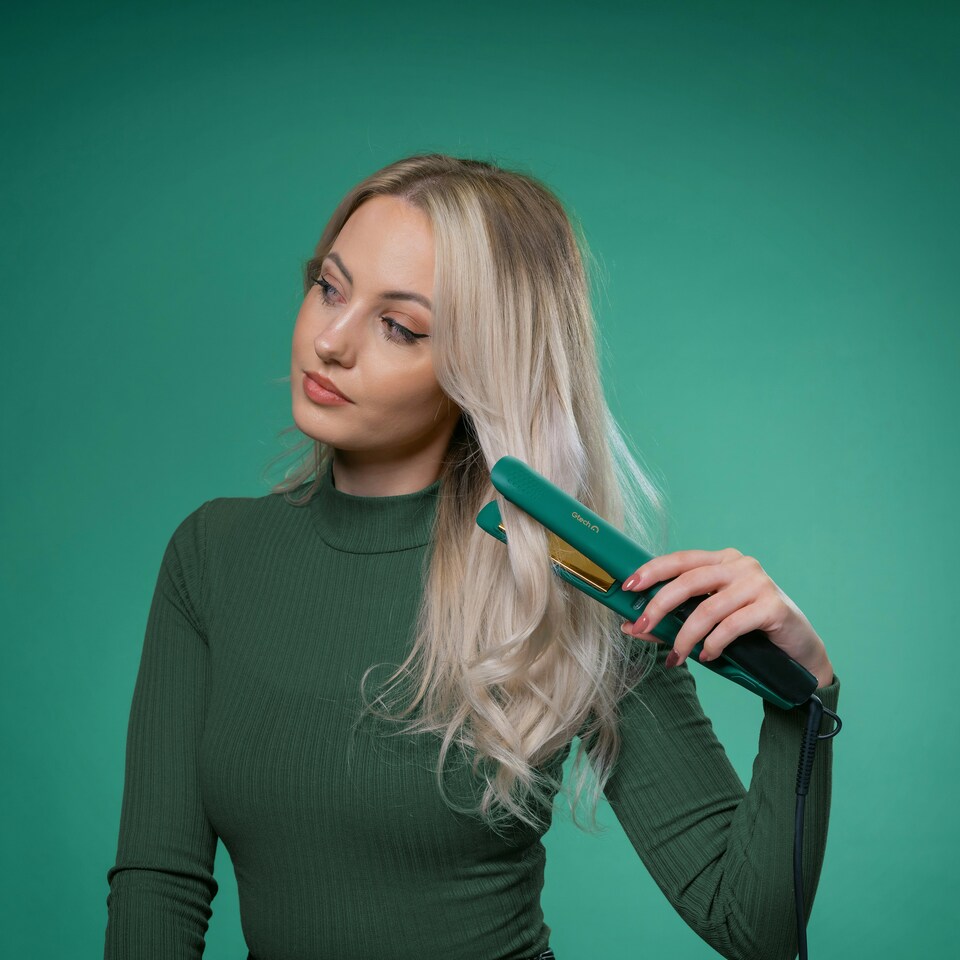 image 1 of Gtech StyleOnic Turbo ION Compact Straighteners (Teal)